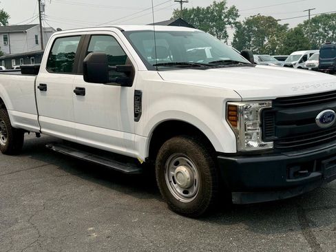 Used 2019 Ford F250 XL RWD image 4