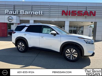New 2025 Nissan Pathfinder SL