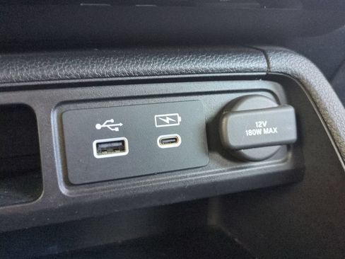Used 2023 Honda Pilot EX-L image 27