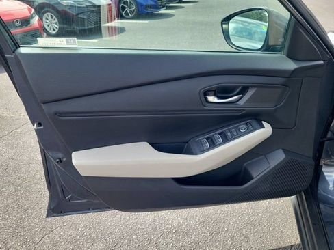 Certified 2023 Honda Accord EX image 15