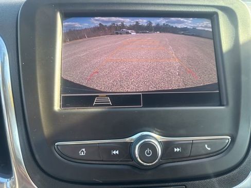 Used 2024 Chevrolet Equinox LS w/ LS Convenience Package AWD/4WD image 21