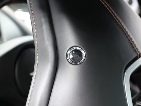 Used 2014 Aston Martin Vanquish Coupe RWD image 52