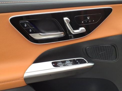 New 2026 Mercedes-Benz GLC 300 GLC 300 image 14