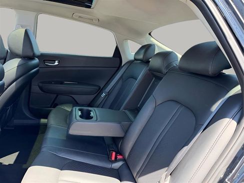 Used 2019 Kia Optima EX w/ EX Premium Package FWD image 26