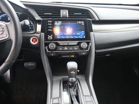 Used 2019 Honda Civic EX image 10