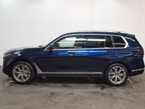 New 2026 BMW X7 xDrive40i AWD/4WD image 7
