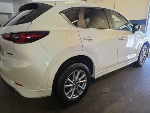 Used 2024 MAZDA CX-5 AWD 2.5 S w/ Select Package image 2