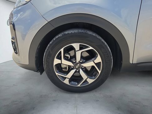 Used 2021 Kia Sportage LX FWD image 17