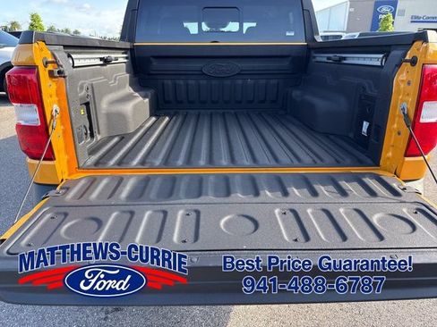Certified 2022 Ford Maverick Lariat w/ Lariat Luxury Package AWD/4WD image 15