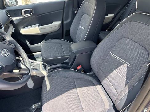 New 2026 Hyundai Venue SEL FWD image 20