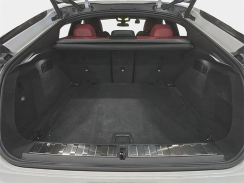 Used 2024 BMW X6 xDrive40i image 29