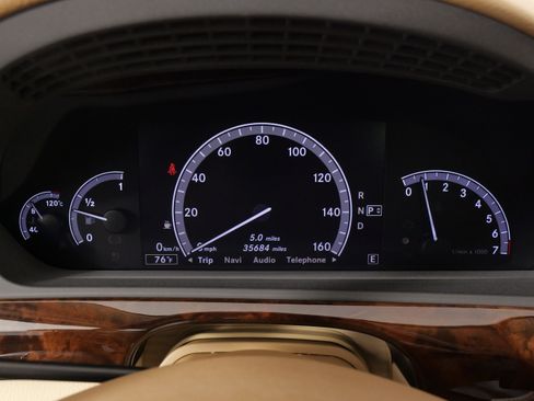 Used 2013 Mercedes-Benz S 550 4MATIC image 43