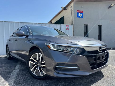 Used 2018 Honda Accord Hybrid image 9