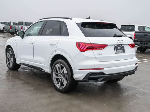 New 2025 Audi Q3 2.0T Premium image 9
