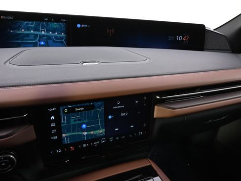 New 2026 Lincoln Navigator L Reserve AWD/4WD image 26