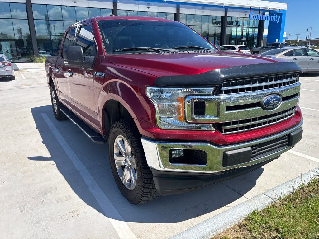 Used 2018 Ford F150 XLT w/ Equipment Group 302A Luxury RWD image 3