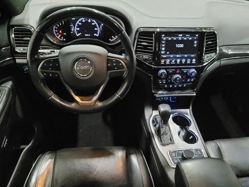 Used 2021 Jeep Grand Cherokee Overland AWD/4WD image 22