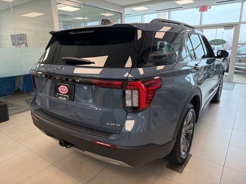 New 2026 Ford Explorer Active image 3