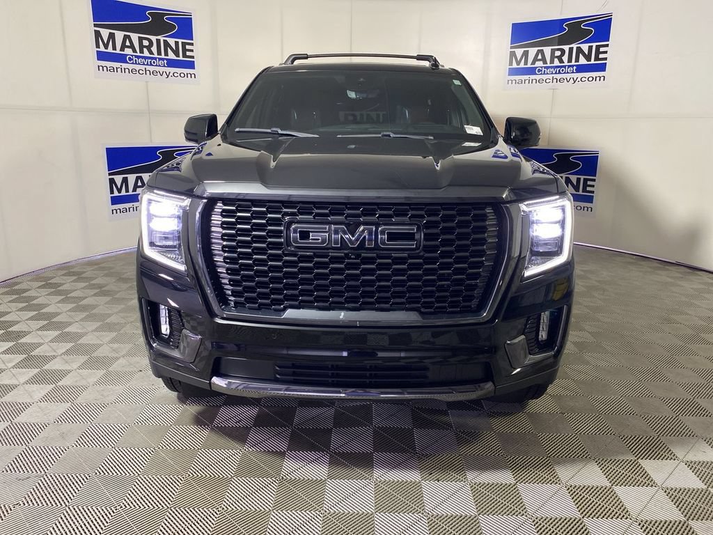 Used 2024 GMC Yukon Denali Ultimate AWD/4WD image 12
