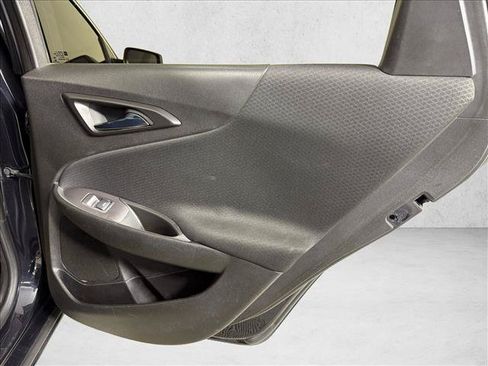 Used 2023 Chevrolet Malibu LT FWD image 16