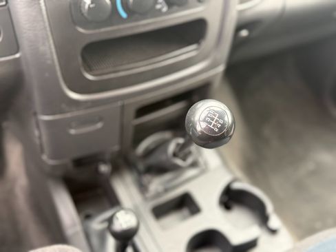 Used 2003 Dodge Ram 3500 Truck SLT image 12