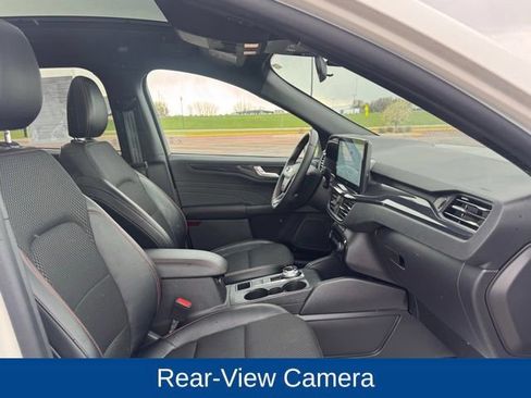 Used 2024 Ford Escape ST-Line w/ Tech Pack #1 AWD/4WD image 25