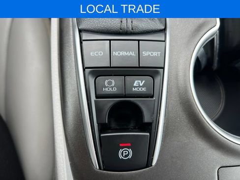 Used 2023 Toyota Camry XLE w/ Cold Weather Package FWD image 25