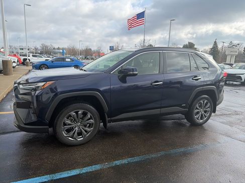 Used 2023 Toyota RAV4 Limited image 10