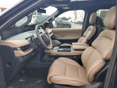 New 2026 Lincoln Navigator Black Label AWD/4WD image 12