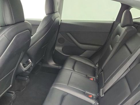 Used 2022 Tesla Model Y Performance image 25