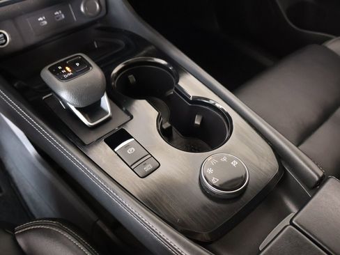 Used 2023 Nissan Rogue SL AWD/4WD image 8