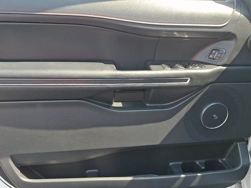 Certified 2023 Ford Expedition Limited AWD/4WD image 14