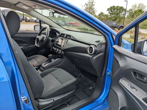 Used 2023 Nissan Versa S image 27