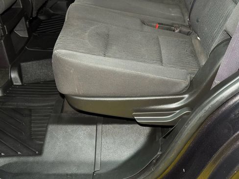 Used 2016 GMC Yukon SLE w/ HD Trailering Package image 25