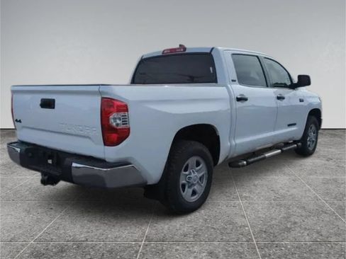 Used 2021 Toyota Tundra SR5 w/ SR5 Upgrade Package AWD/4WD image 8