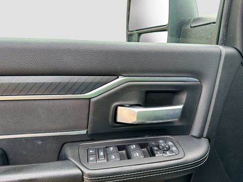 Used 2025 RAM 2500 Lone Star AWD/4WD image 9