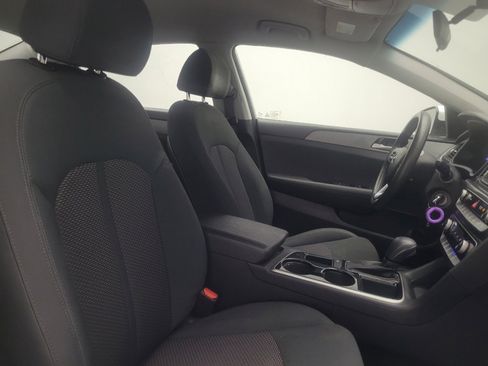 Used 2019 Hyundai Sonata SE w/ Cargo Package FWD image 21