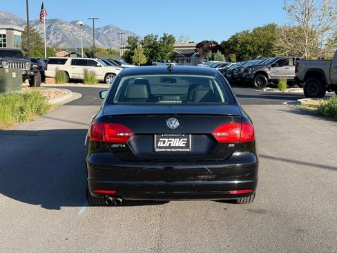 Used 2014 Volkswagen Jetta SE FWD image 11