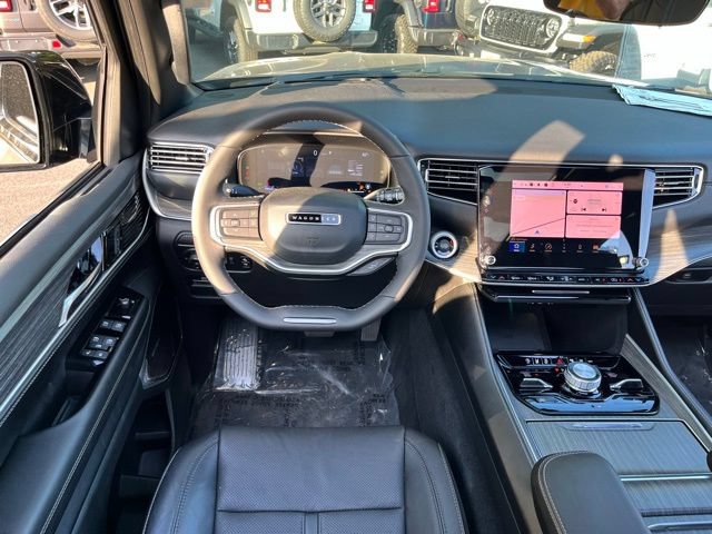 Used 2023 Jeep Wagoneer Series III w/ Premium Group I AWD/4WD image 34