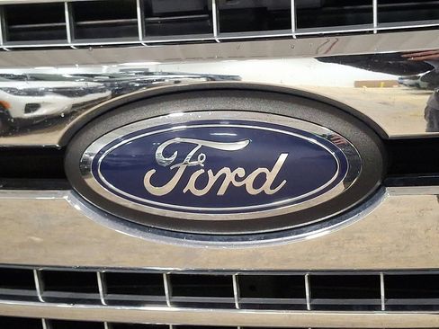 Used 2019 Ford F150 XLT w/ Equipment Group 302A Luxury image 30