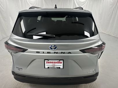 Used 2024 Toyota Sienna XLE