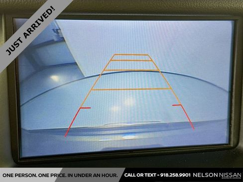 Used 2017 GMC Yukon Denali w/ Open Road Package AWD/4WD image 14