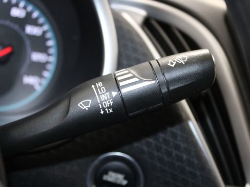 Used 2024 Chevrolet Malibu LT image 35