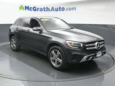 Used 2021 Mercedes-Benz GLC 300 4MATIC image 2