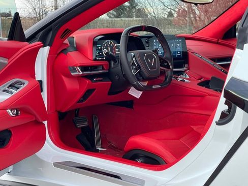 Used 2024 Chevrolet Corvette Z06 image 23