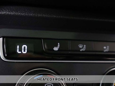 Used 2020 Volkswagen Tiguan SE R-Line FWD image 6