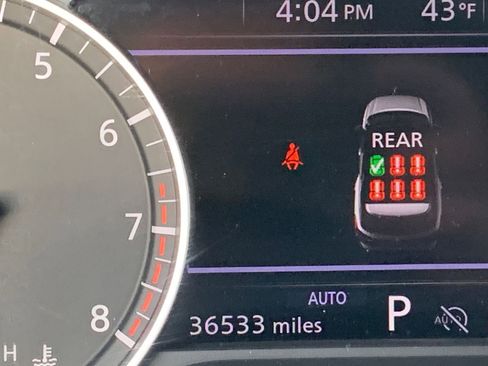 Used 2025 Nissan Pathfinder SV image 42