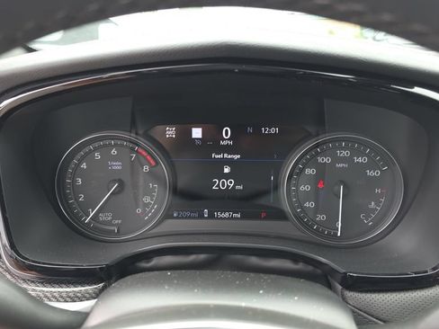 Used 2023 Cadillac XT5 Sportv w/ Technology Package AWD/4WD image 14