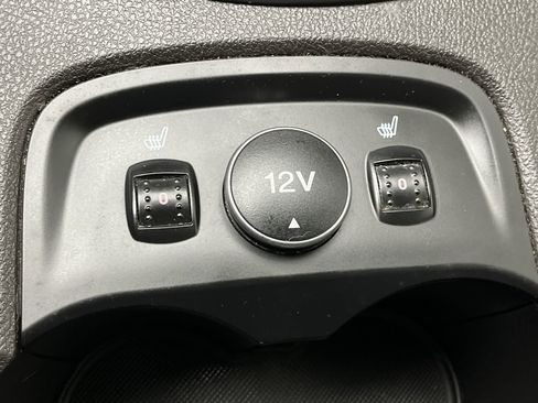 Used 2013 Ford Focus SE w/ SE Winter Pkg image 17