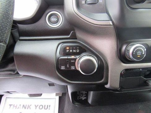 Used 2019 RAM 1500 Tradesman AWD/4WD image 33
